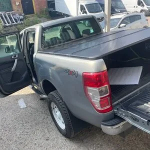 Customized logo tri-fold tonneau cover for Ford Ranger