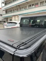 Einziehbare Ladeflächenabdeckung aus Aluminium für JEEP