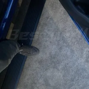 Power running boards for trucks