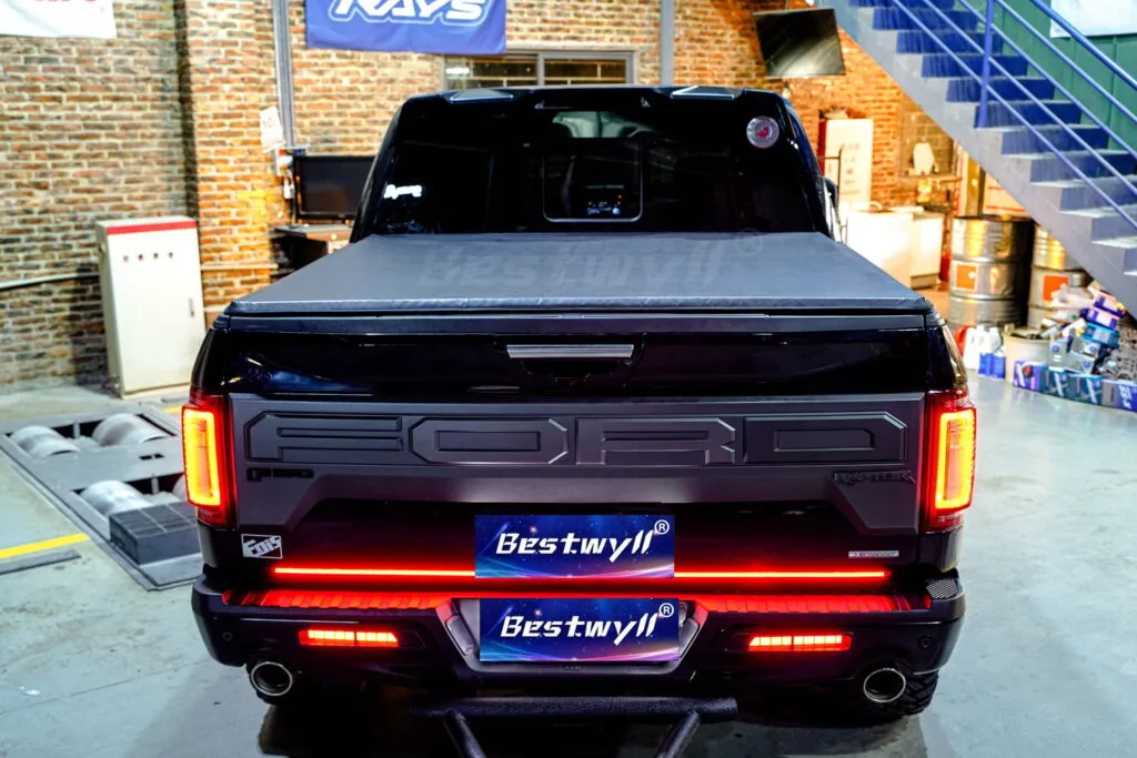 Bestwyll electric roller lid for Ford
