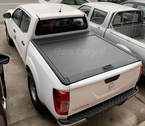 The Benefits of Retractable Pickup Bed Covers