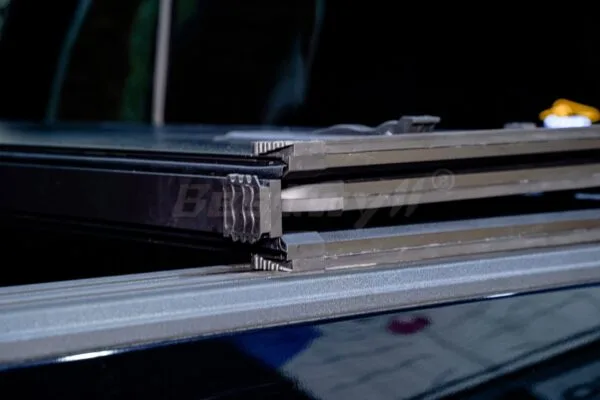 Ford f150 hard tri-fold tonneau cover