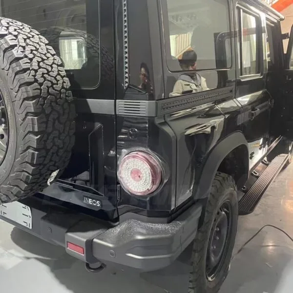 Retractable side step for Ineos Grenadier