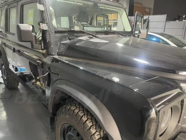 Retractable side step for Ineos Grenadier