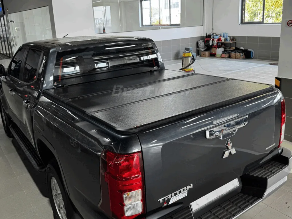 Tri-fold tonneau cover for Mitsubishi Triton